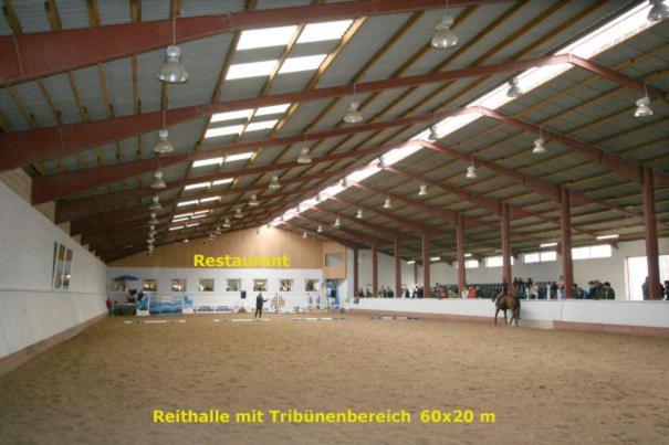Ferienpark Aparthotel Seeland Schadeleben Exterior foto